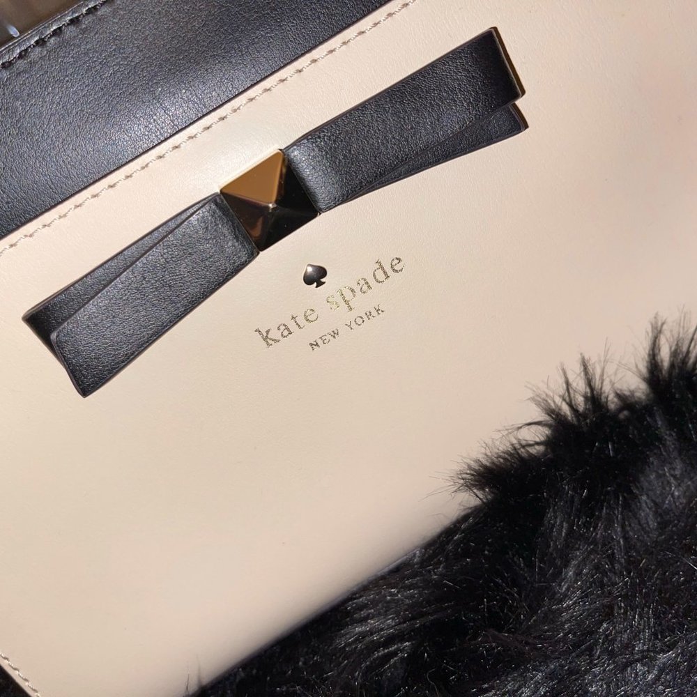 Kate Spade Hancock Park Angelica Leather Crossbody - Picture 5 of 8